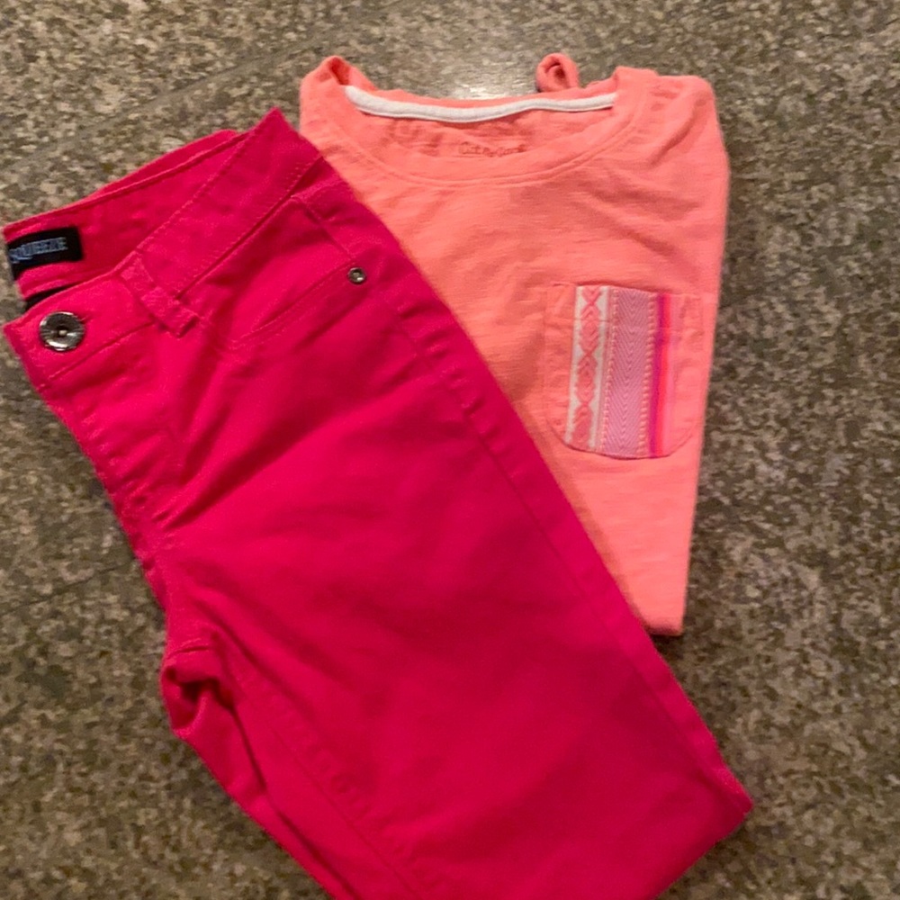 Girls jeggings and short sleeve top